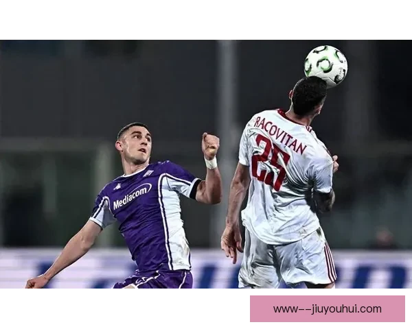 奥林匹亚科斯历史性首夺欧协联冠军创造辉煌瞬间