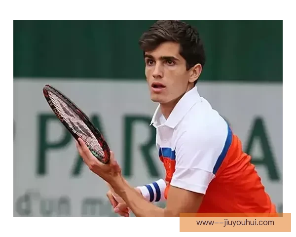 诺丁汉森林连续发推质疑裁判VAR判罚公正性引热议